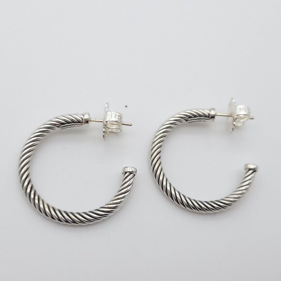 DAVID YURMAN Sterling Silver Classic Cable Hoop Earrings 1 inch with Pouch - Picture 3 of 9